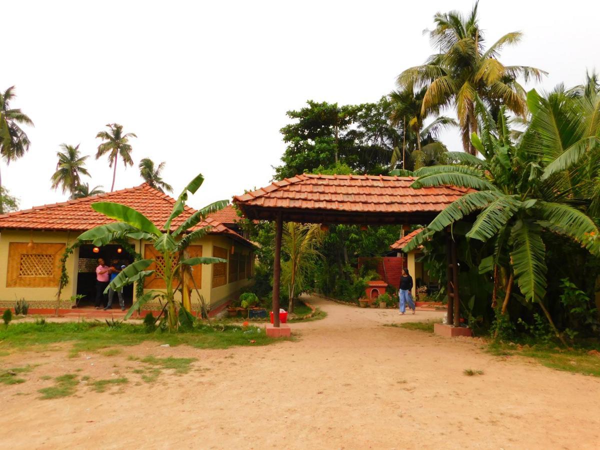 Gram Bangla Retreat Hotel Kolkata Bagian luar foto