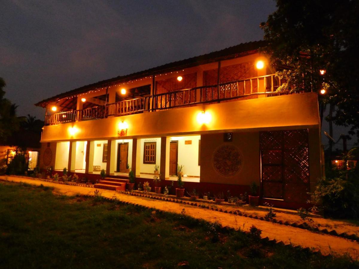 Gram Bangla Retreat Hotel Kolkata Bagian luar foto