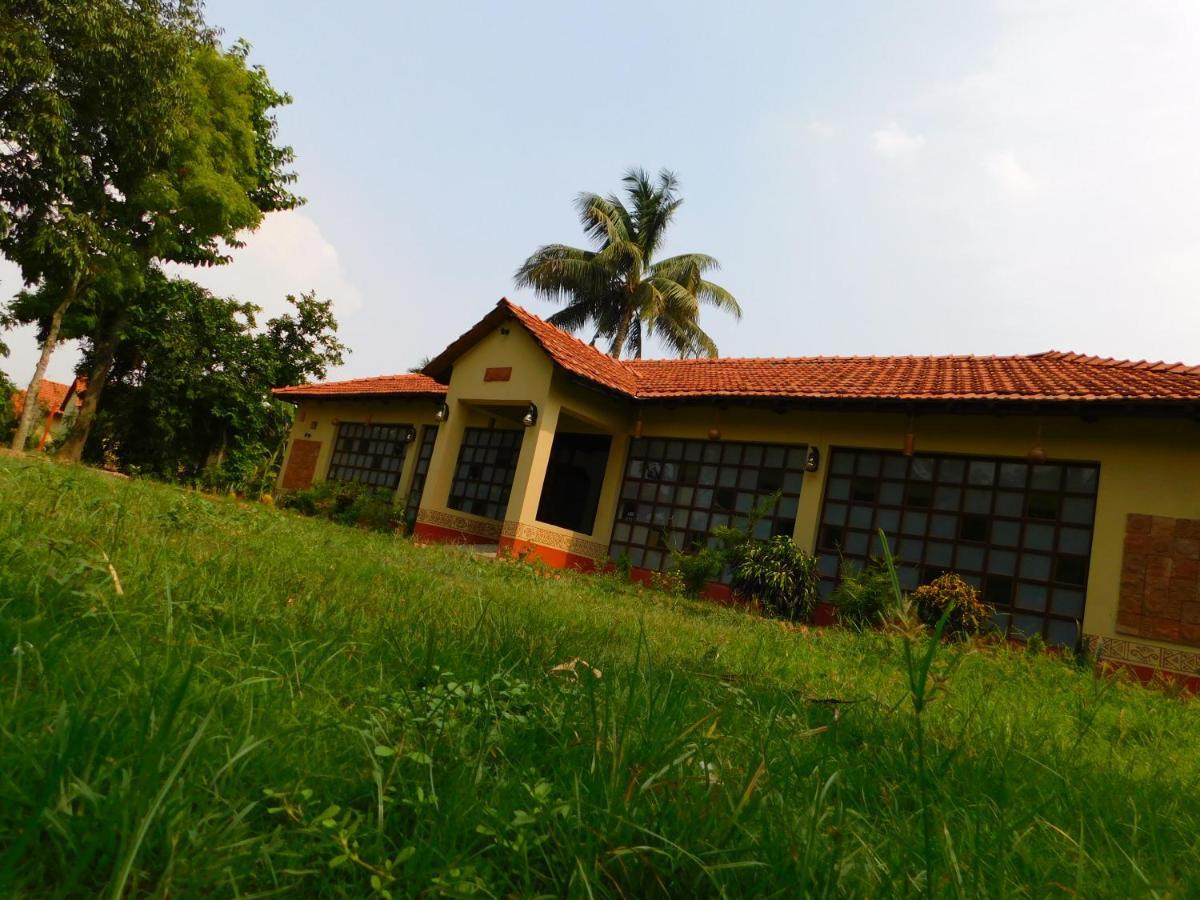 Gram Bangla Retreat Hotel Kolkata Bagian luar foto