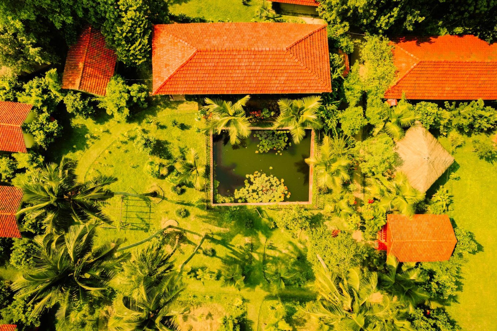Gram Bangla Retreat Hotel Kolkata Bagian luar foto